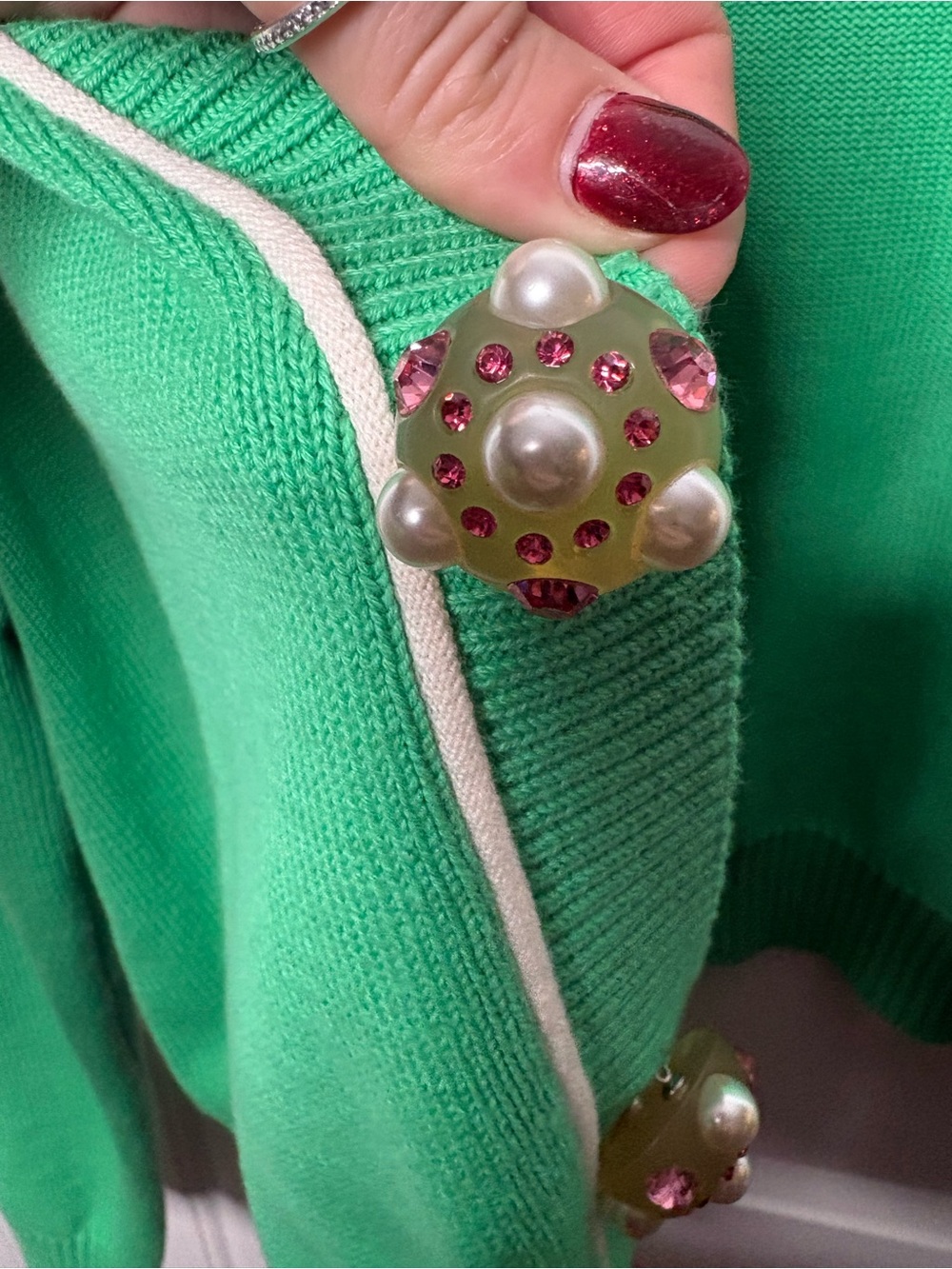 Cabi Wallis Cropped Cardigan Julep Green - Picture 4 of 13
